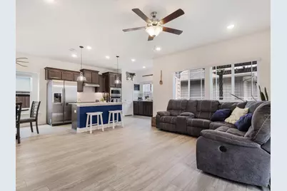 560 Val Verde Street, Aubrey, TX 76227 - Photo 13