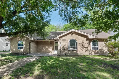 2701 Magnolia Drive, Irving, TX 75062 - Photo 1