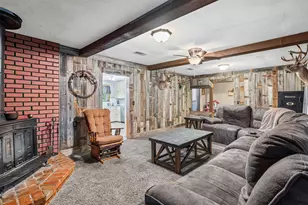 2200 County Rd 425C, Cleburne, TX 76031 - Photo 17