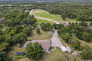 2200 County Rd 425C, Cleburne, TX 76031 - Photo 37