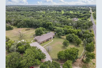 2200 County Road 425C, Cleburne, TX 76031 - Photo 31
