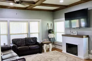 203 E Bennett St, Strawn, TX 76475 - Photo 5