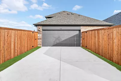 1000 Western Hills Drive, Crowley, TX 76036 - Photo 39