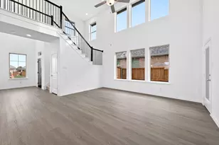 1000 Western Hls Dr, Crowley, TX 76036 - Photo 11