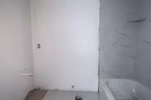 2406 Jennings Ave, Dallas, TX 75216 - Photo 13