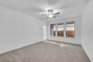 1033 Western Hls Dr, Crowley, TX 76036 - Photo 23