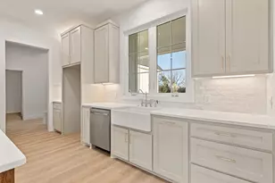 1028 Cecilia Ct, Robinson, TX 76706 - Photo 9