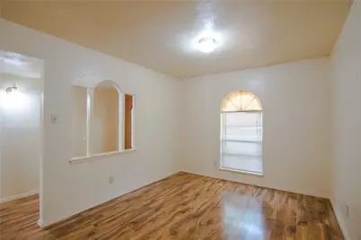 5614 Christie Lane, Garland, TX 75044 - Photo 5