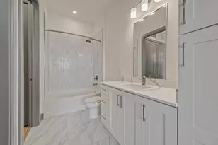 2700 Old Denton Rd, Carrollton, TX 75007 - Photo 13