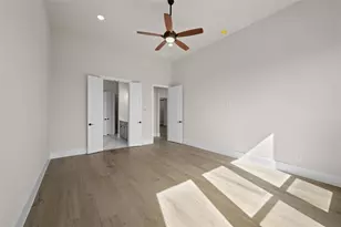 221 Lantern Rdg Dr, Aledo, TX 76008 - Photo 17