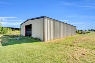 1518 FM 985, Ennis, TX 75119 - Photo 7