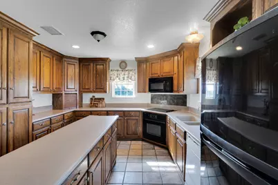 1518 Fm 985, Ennis, TX 75119 - Photo 17