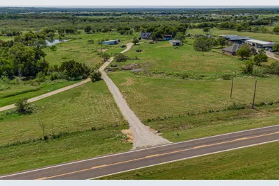 1518 Fm 985, Ennis, TX 75119 - Photo 37