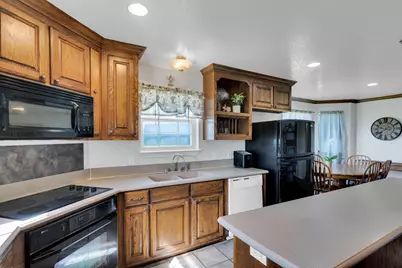 1518 Fm 985, Ennis, TX 75119 - Photo 15