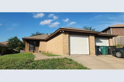 6717 Loma Vista Drive, Fort Worth, TX 76133 - Photo 7