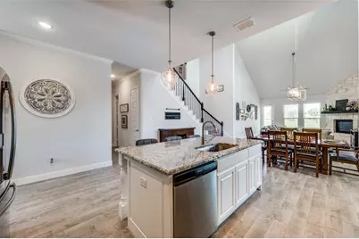 9004 Conroe Drive, Denton, TX 76226 - Photo 5