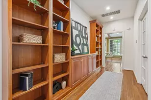 102 N 30th St, Waco, TX 76710 - Photo 25