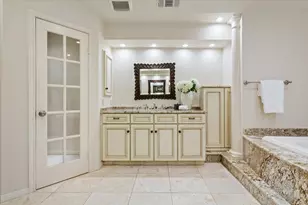 102 N 30th St, Waco, TX 76710 - Photo 27