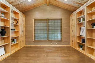 102 N 30th St, Waco, TX 76710 - Photo 15