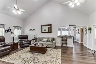 2400 Springfield Rd, Springtown, TX 76082 - Photo 7