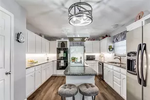 2400 Springfield Rd, Springtown, TX 76082 - Photo 9