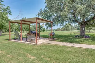 2400 Springfield Rd, Springtown, TX 76082 - Photo 21