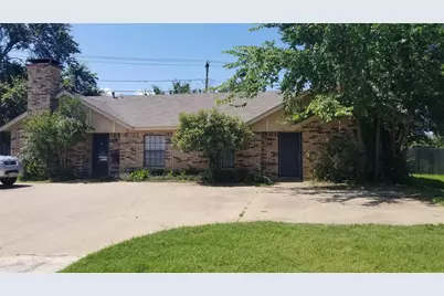 1730 Justin Lyn Street, Arlington, TX 76012 - Photo 1
