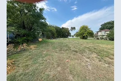 129 & 133 Lewis Drive, Little Elm, TX 75068 - Photo 9