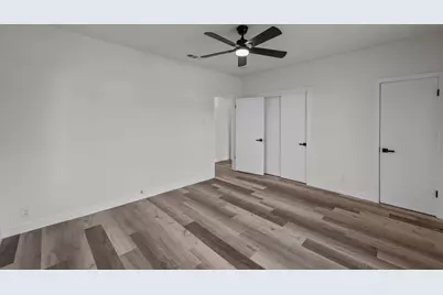 2814 Twyman Avenue, Dallas, TX 75215 - Photo 17