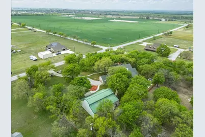 1990 Ripy Road, Krum, TX 76249 - Photo 39