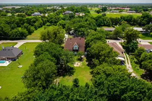 13833 Indian Wells Rd, Dallas, TX 75253 - Photo 39