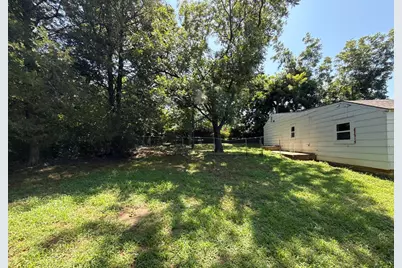 711 Dubois Street, Denison, TX 75020 - Photo 17