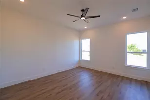 5654 Herkes Ct, Fort Worth, TX 76126 - Photo 17