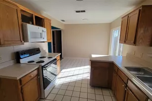 1507 Lindsey Ln W, Cleburne, TX 76033 - Photo 9