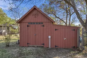 1004 Usher St, Benbrook, TX 76126 - Photo 23