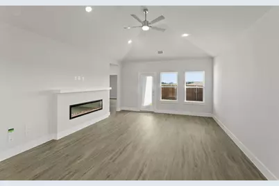 1504 Blackthorne Lane, Denton, TX 76249 - Photo 5