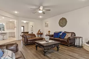 1009 Northern Oaks, Springtown, TX 76082 - Photo 13