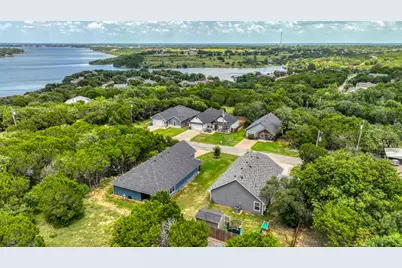 2806 San Gabriel Drive, Granbury, TX 76048 - Photo 27