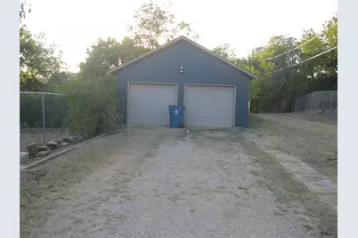 1010 E Lindsey Street, Breckenridge, TX 76424 - Photo 37