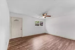 4504 Highland Lake Dr, Lake Worth, TX 76135 - Photo 17