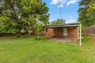 4504 Highland Lake Dr, Lake Worth, TX 76135 - Photo 13