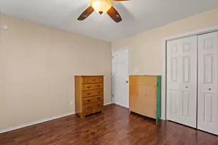 3905 Frisco Cir, Granbury, TX 76048 - Photo 5