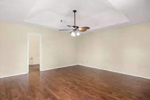 3905 Frisco Cir, Granbury, TX 76048 - Photo 15