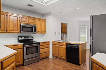 3905 Frisco Circle, Granbury, TX 76048 - Photo 7