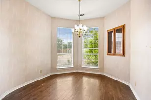 3905 Frisco Cir, Granbury, TX 76048 - Photo 3