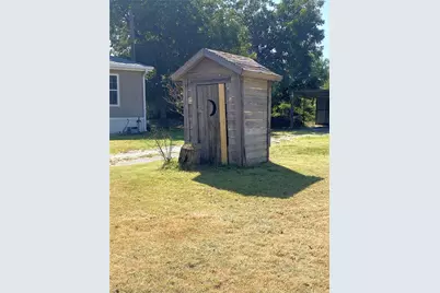 206 E 18th Street, Cisco, TX 76437 - Photo 33