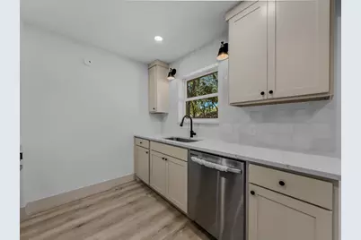 1817 Redwood Street, Arlington, TX 76014 - Photo 9