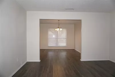 2609 Hamilton Drive, Grand Prairie, TX 75052 - Photo 5