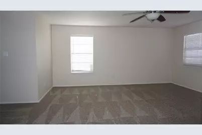 2609 Hamilton Drive, Grand Prairie, TX 75052 - Photo 13