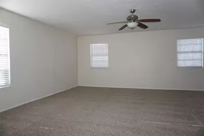 2609 Hamilton Drive, Grand Prairie, TX 75052 - Photo 15